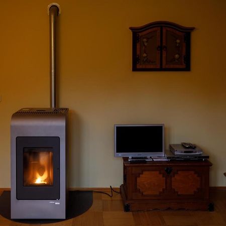 Laendliches Ferienhaus Kotschach-Mauthen ภายนอก รูปภาพ